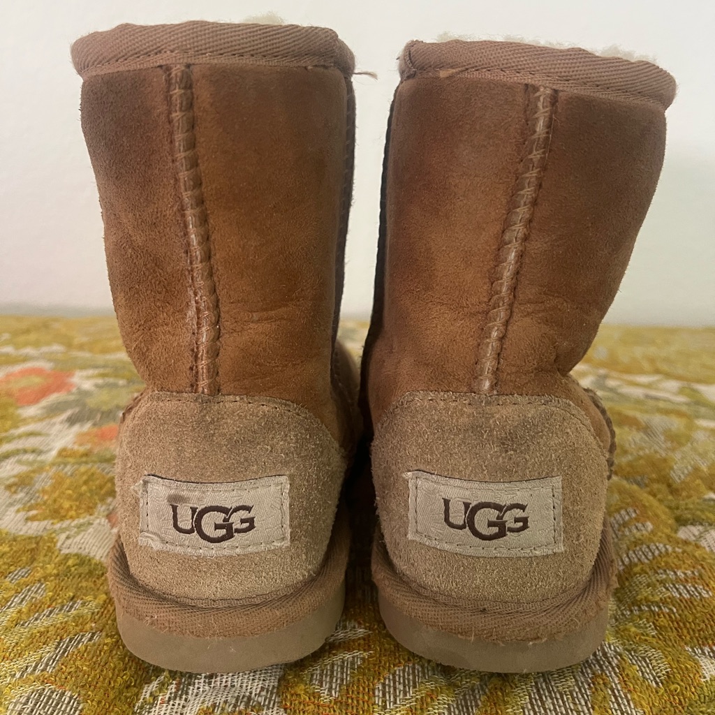 Ugg Brown Sheepskin Boots Girls Size 11
